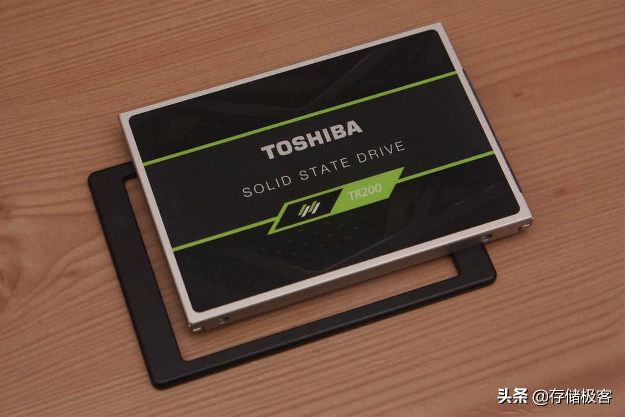 笔记本固态硬盘买500g的还是1t的好,三星980pro固态硬盘1t和500g