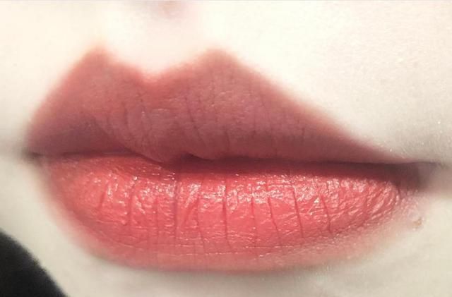 国货之光吐槽完整版,国货散粉口红