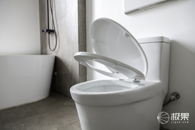 如厕冲水,厕所冲水便捷