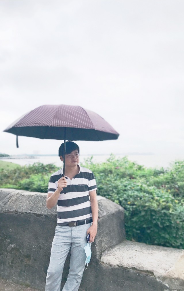 狗自拍图片,大黄狗自拍