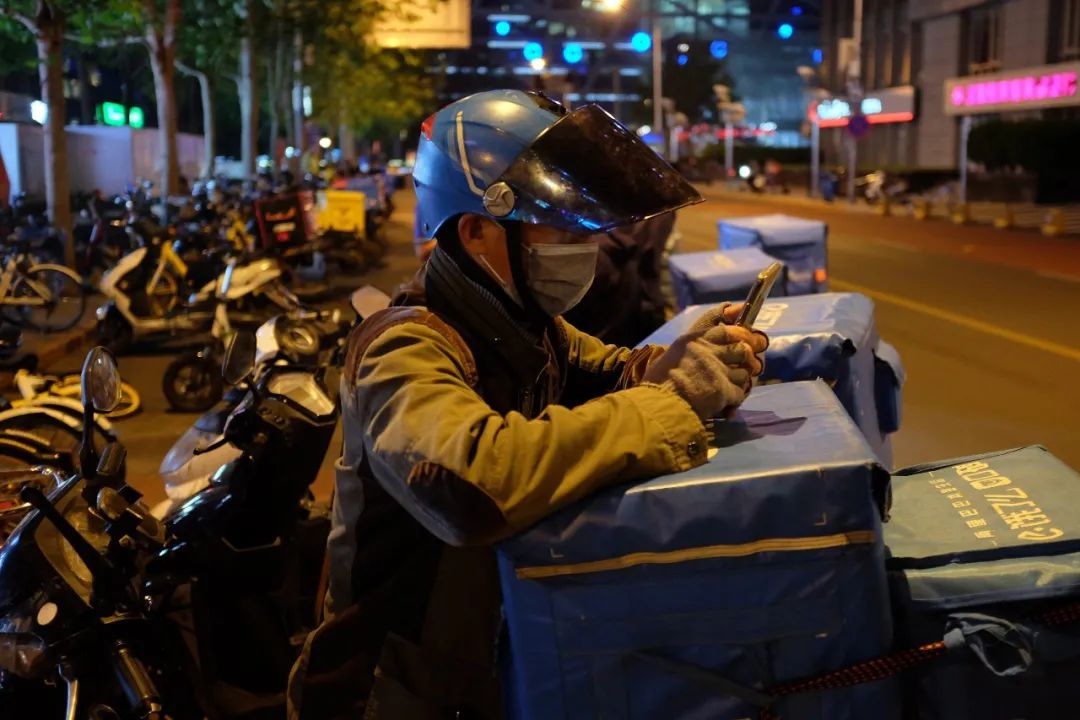 如何破解外卖骑手困局,如何解决外卖骑手的困局