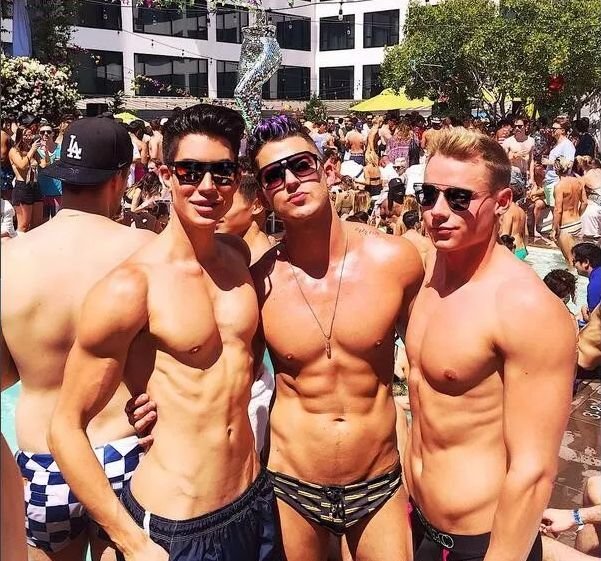 隆胸那些事你真的了解吗,隆胸加腹壁整形