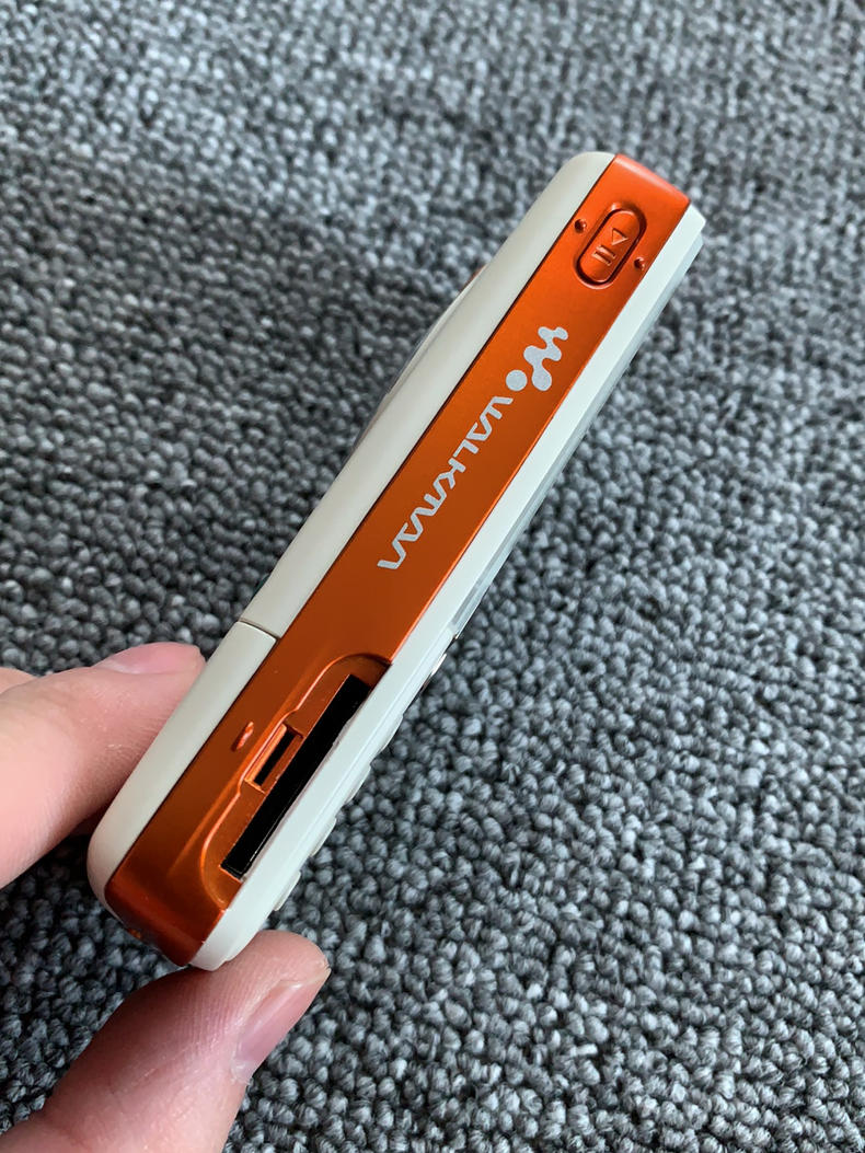 索爱手机w800图片,2005年索爱w850