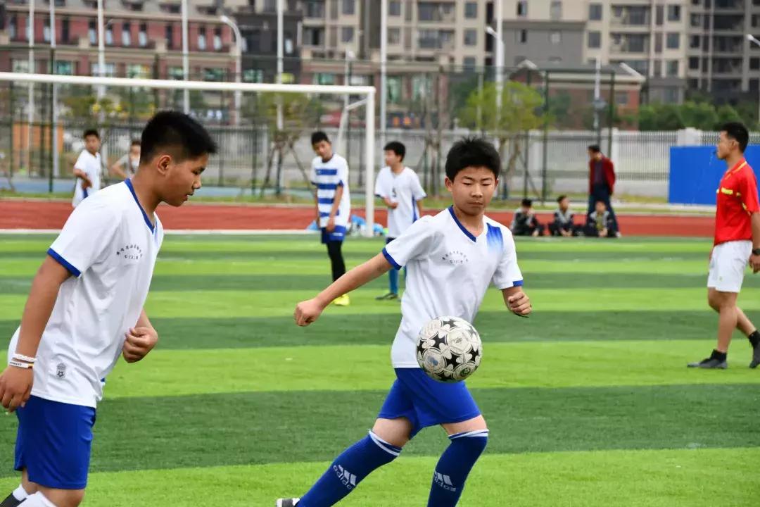 黄冈市第八届校园足球联赛决赛,黄州区思源足球比赛