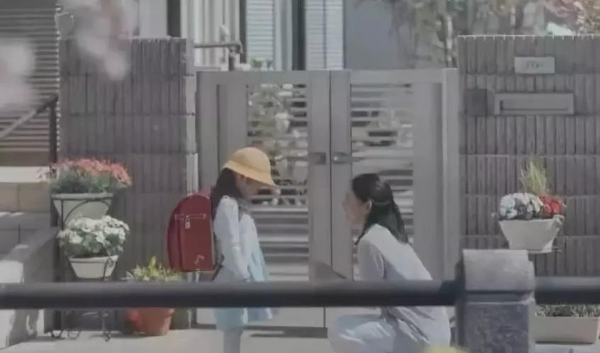 小孩想家不想上学怎么正确引导,孩子上学住校想家怎么克服