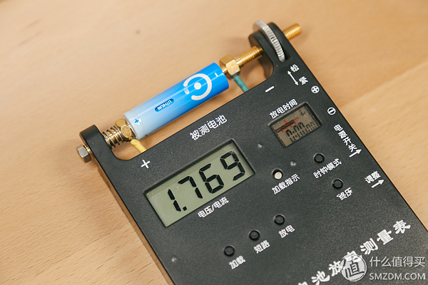 买了半辈子电池,才发现这样买得值:市售5号电池大横评