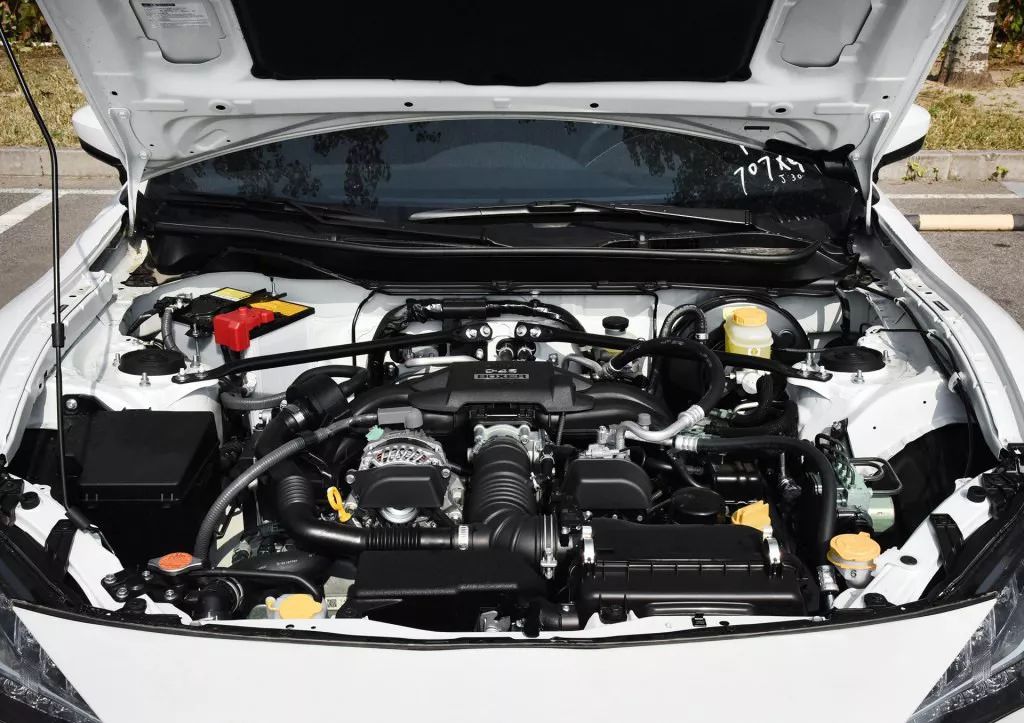 鐨疄鑰愮敤鎿嶆帶鎬уソ鐨勬墜鍔ㄦ尅杞﹀瀷,26涓囨墜鍔ㄦ尅