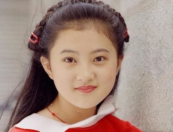 金铭又矮又胖,金铭变胖