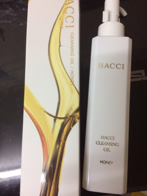 护肤自黑,干皮长闭口痘痘怎么护肤好得快