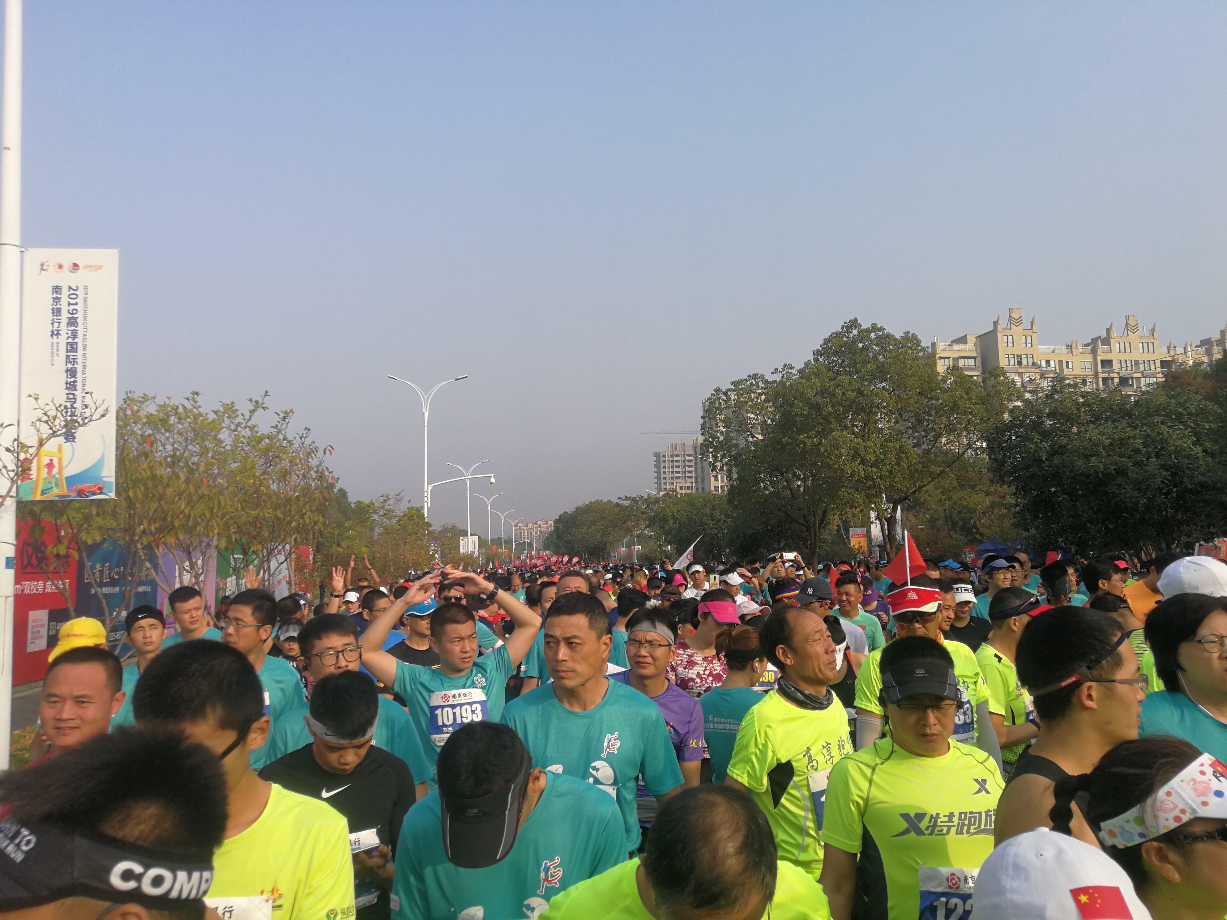 为什么马拉松后半程会出现抽筋,马拉松32公里抽筋