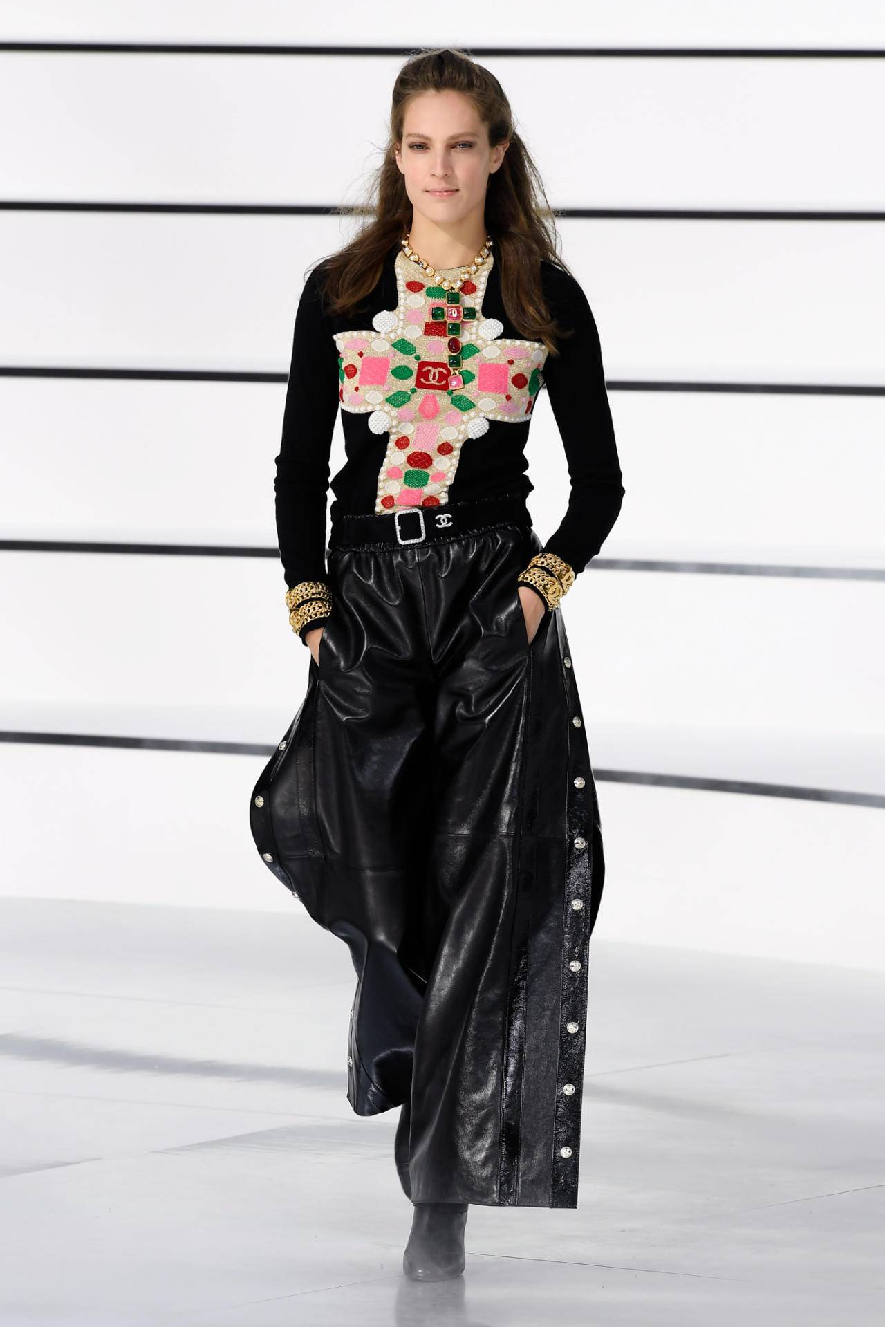 chanel早春秀,chanel2021成衣展