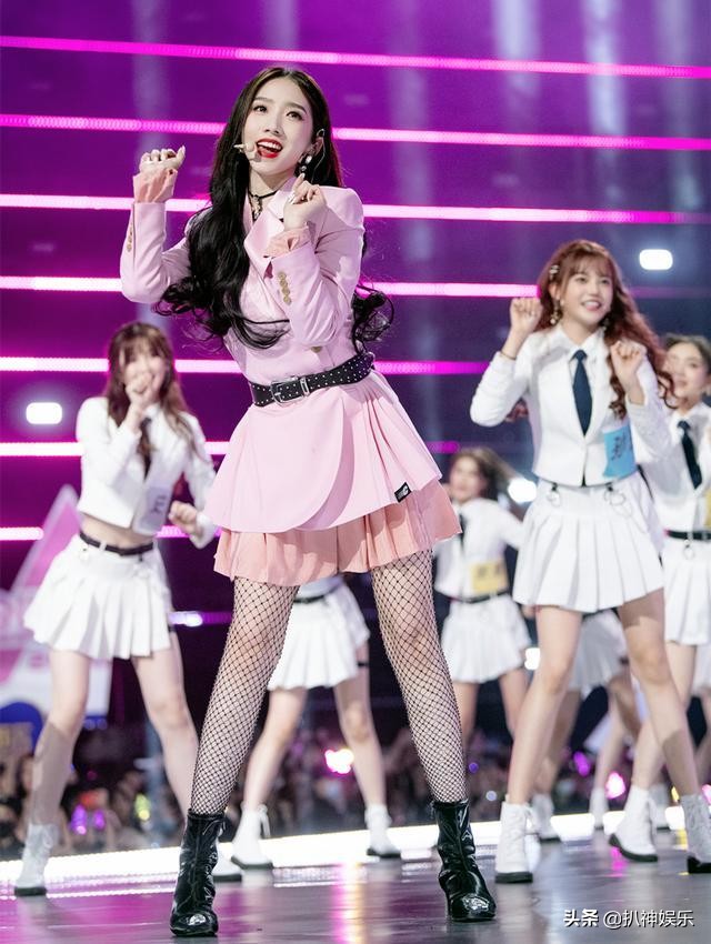 创造营2020姜贞羽镜头完整版,创造营总决赛姜贞羽热搜