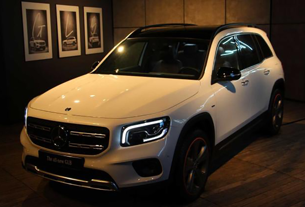 奥迪奔驰新车上市,奔驰宝马奥迪4月份新车售价