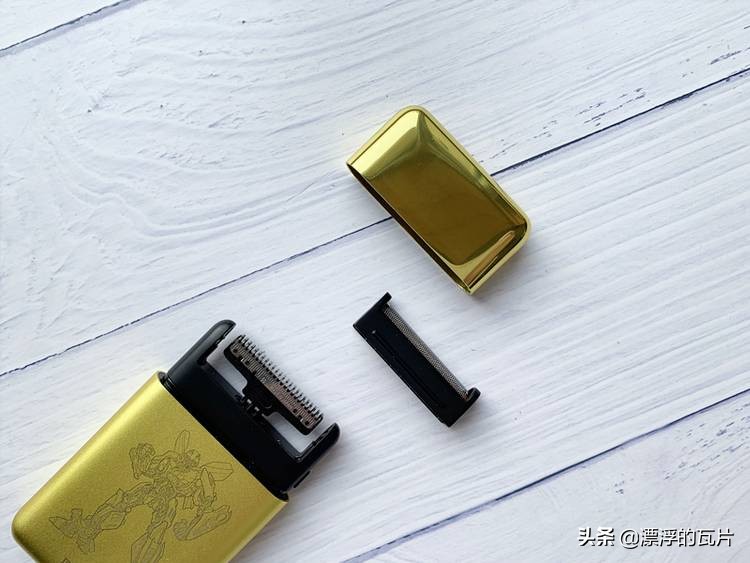 须眉变形金刚剃须刀,须眉剃须刀变形金刚款