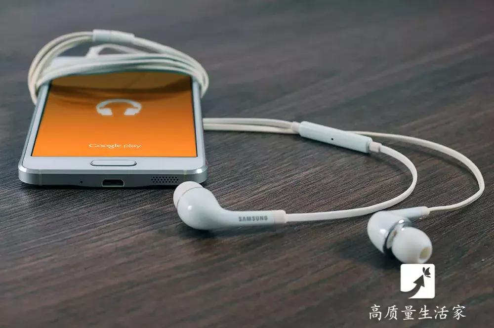 手机别再清理垃圾了，只需打开这个开关，用多久都不会卡