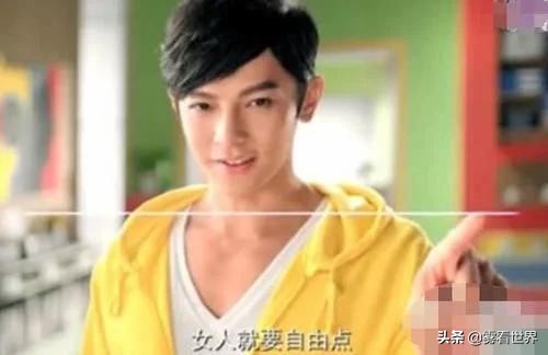 吴宣仪卫生巾广告,热巴卫生巾广告代言