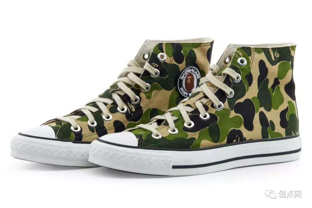 kaws公仔雕塑在哪个超市,kaws雕塑台