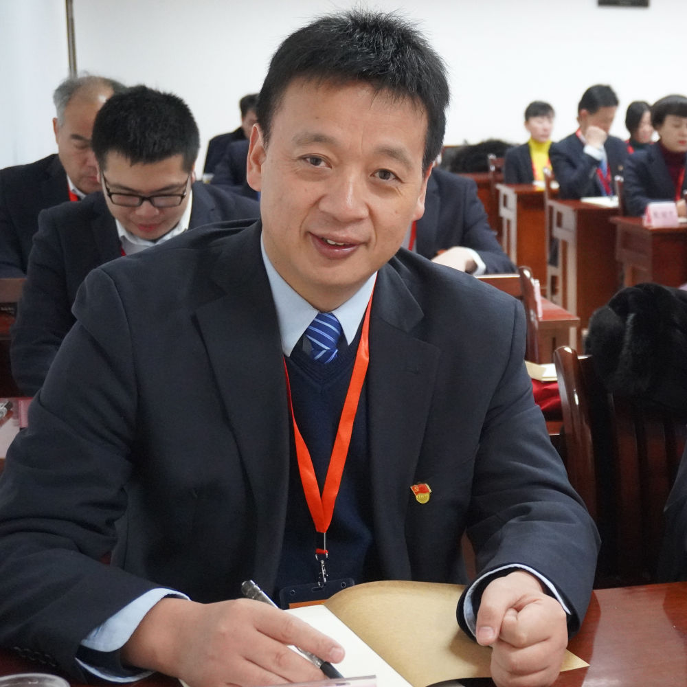 风雨无阻疫情防控不松懈,风雨无阻防疫必胜