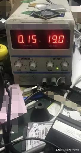 联想笔记本电脑不充电怎么办,联想笔记本电脑不充电怎么回事