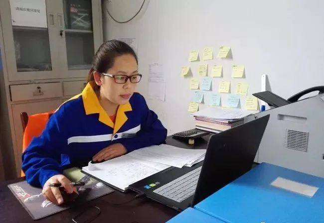 女生工地做什么有5000工资,90后工地女孩工资表图片