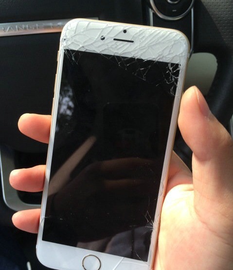 iphone7p屏幕碎了多少钱,iphone7屏幕碎屏怎么办