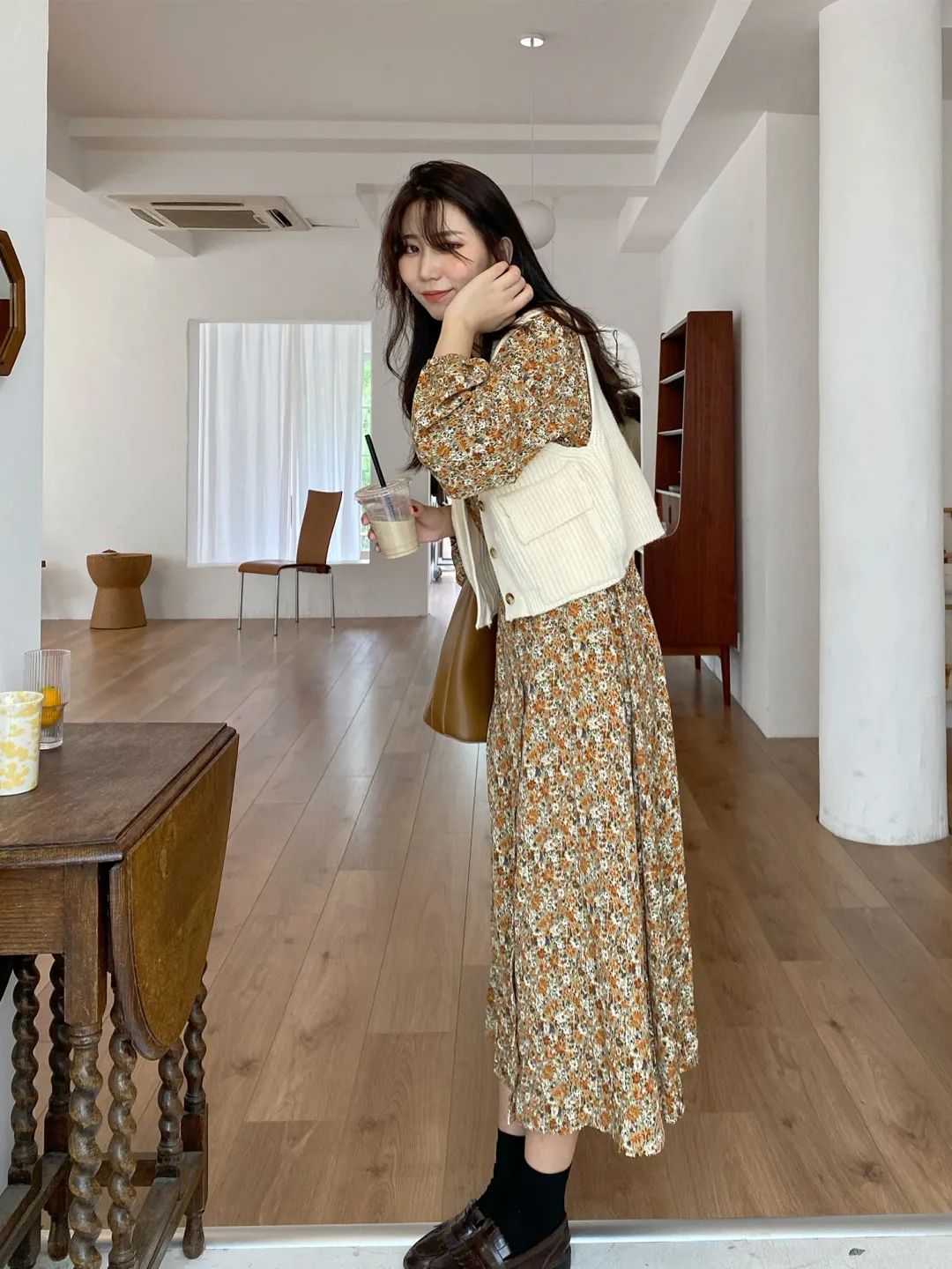 韩系慵懒日常穿搭,自带高级滤镜穿搭