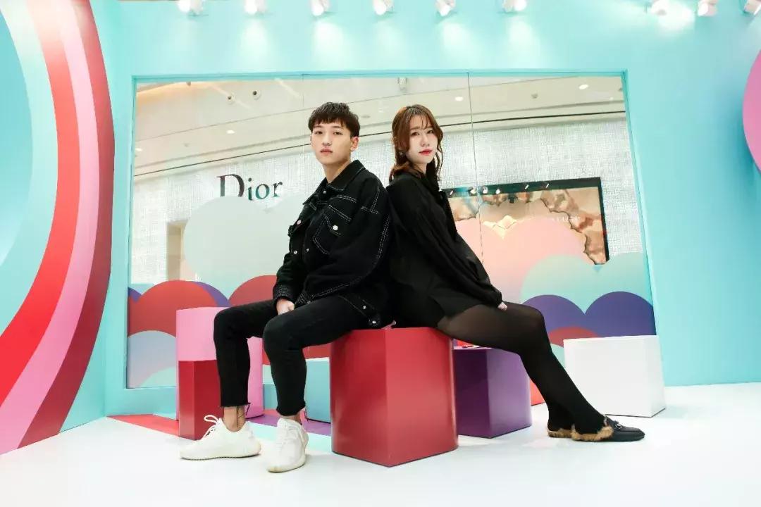 刘昊然打卡环球影城,刘昊然会打卡的地方