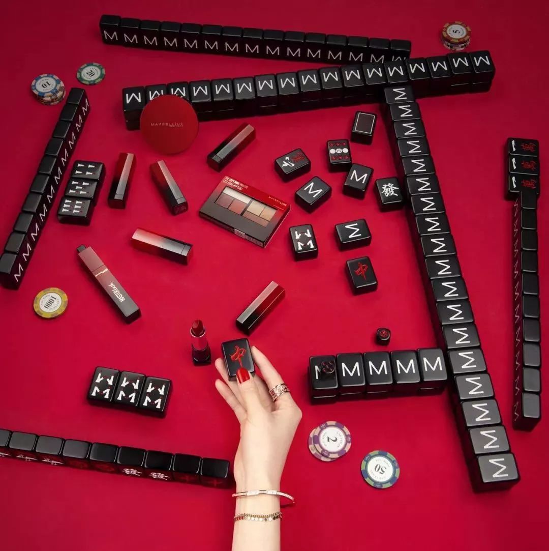 刚认识的女朋友情人节送什么礼物,情人节送四十多岁女朋友什么礼物