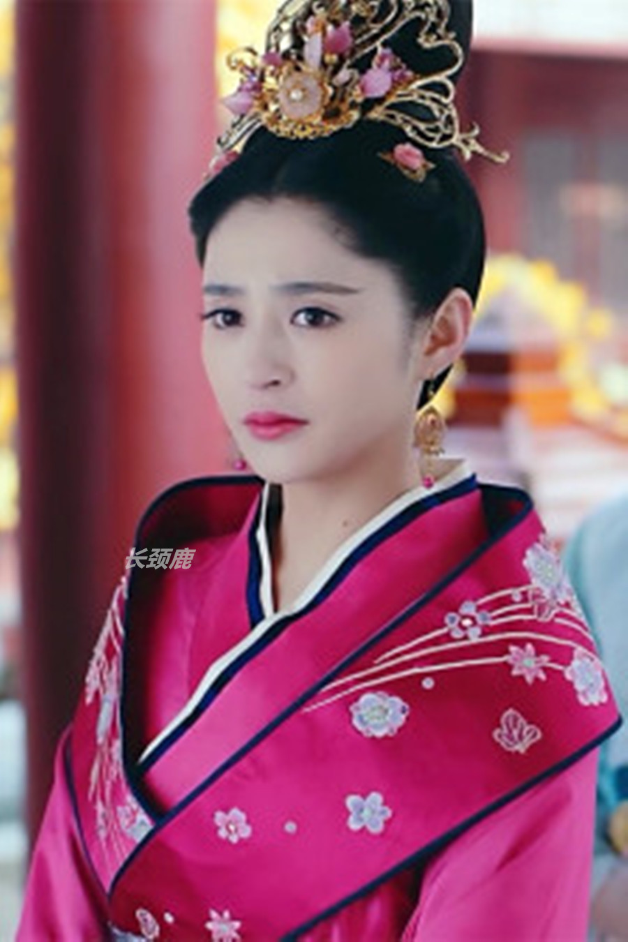 颜值不够就把美颜来凑,颜值不够美颜来凑自己取悦自己