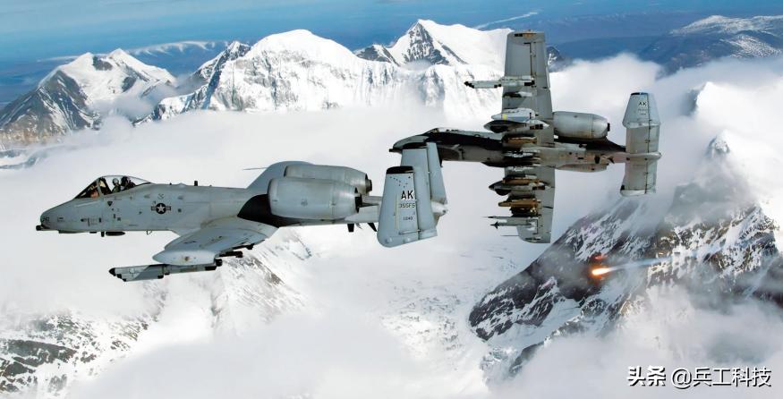 美国下一代攻击机什么时候服役,美国a10攻击机属于第几代战机