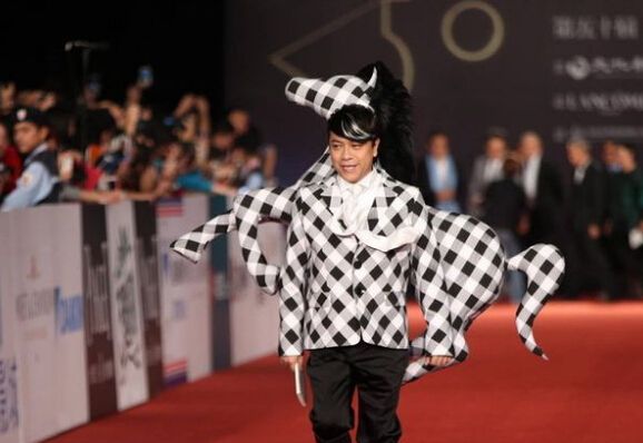 黄渤是一个被演艺耽误的歌手吗,黄渤一个被事业耽误的歌手