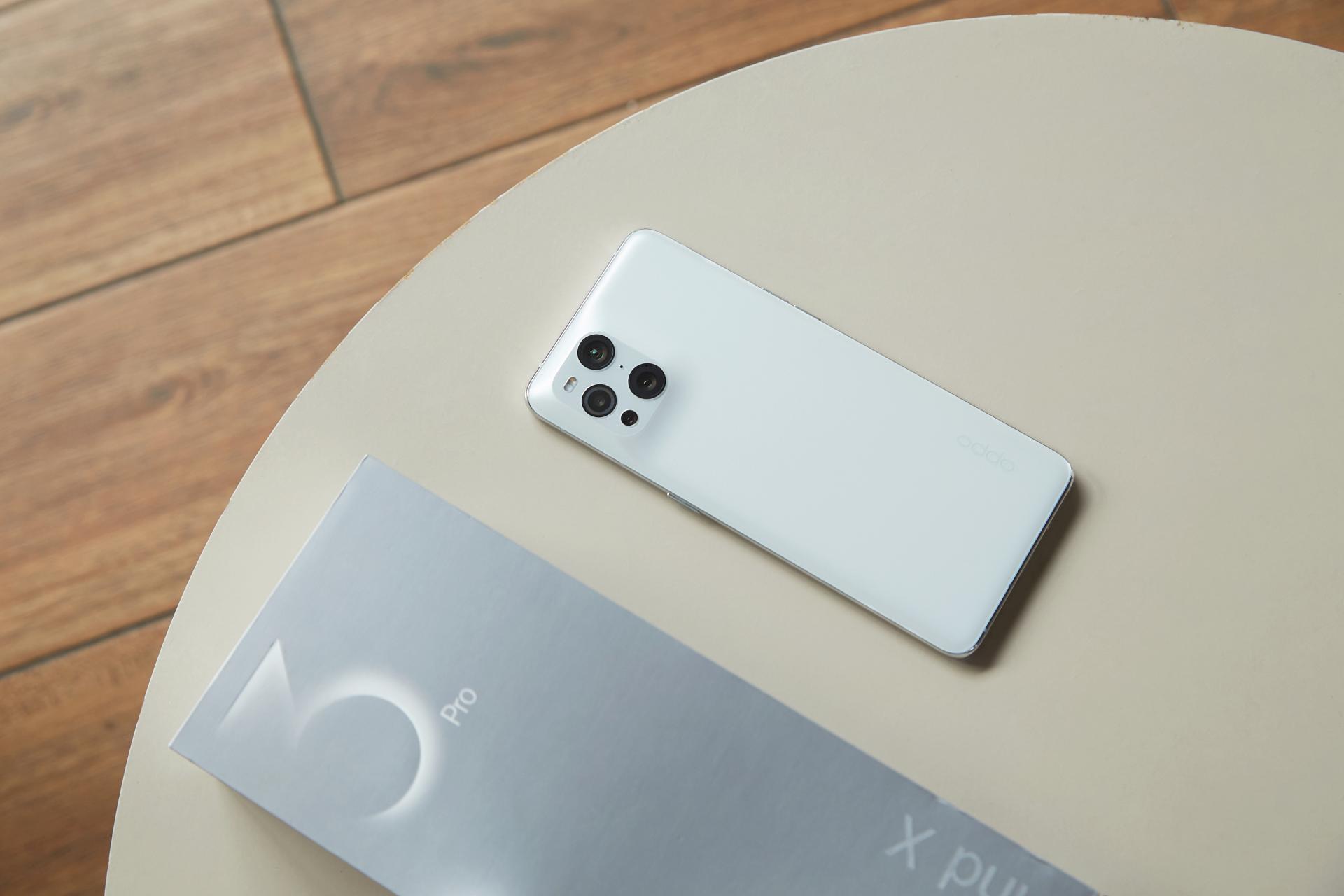 oppo目前还值得入手吗,oppo旗舰版好还是中端机型好