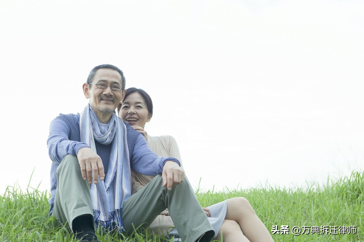 公租房主承租人没有工作怎么续租,公租房承租人户口迁走影响续租吗