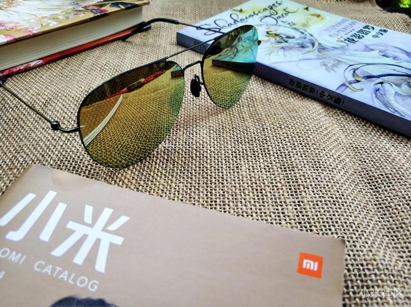 直击高端太阳眼镜*力暴**行业，小米这次再当“搅局者”