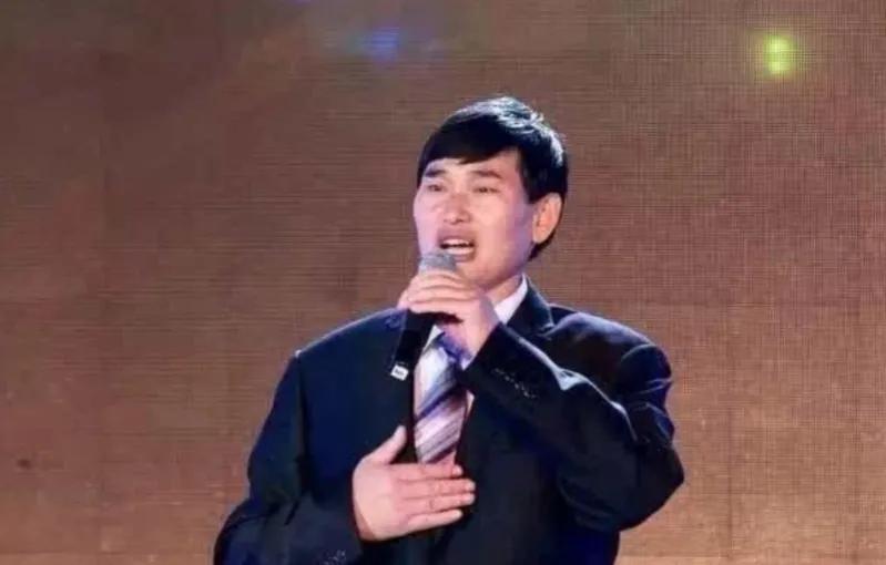 儿媳妇的野心慢慢暴露？大衣哥借酒消愁，他该如何解决？