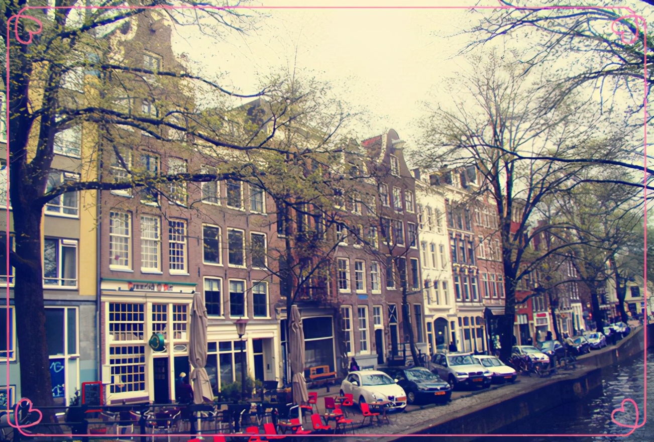 阿姆斯特丹为啥叫北方威尼斯,荷兰阿姆斯特丹北方威尼斯