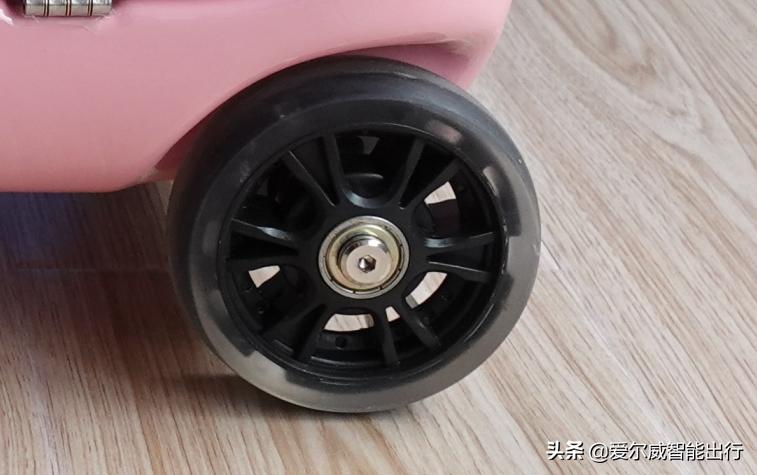 和“汪星人”去旅行,爱尔威儿童骑行箱SQ3粉色版测评