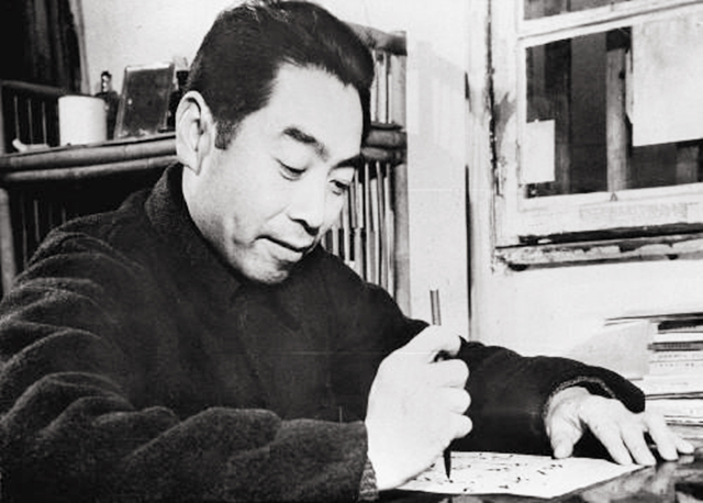 1956年，毛主席对台湾未来的精准预言，指出“只有两条出路”