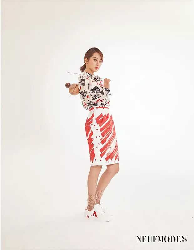 永不过时小白鞋视频,永远不过时经典款鞋