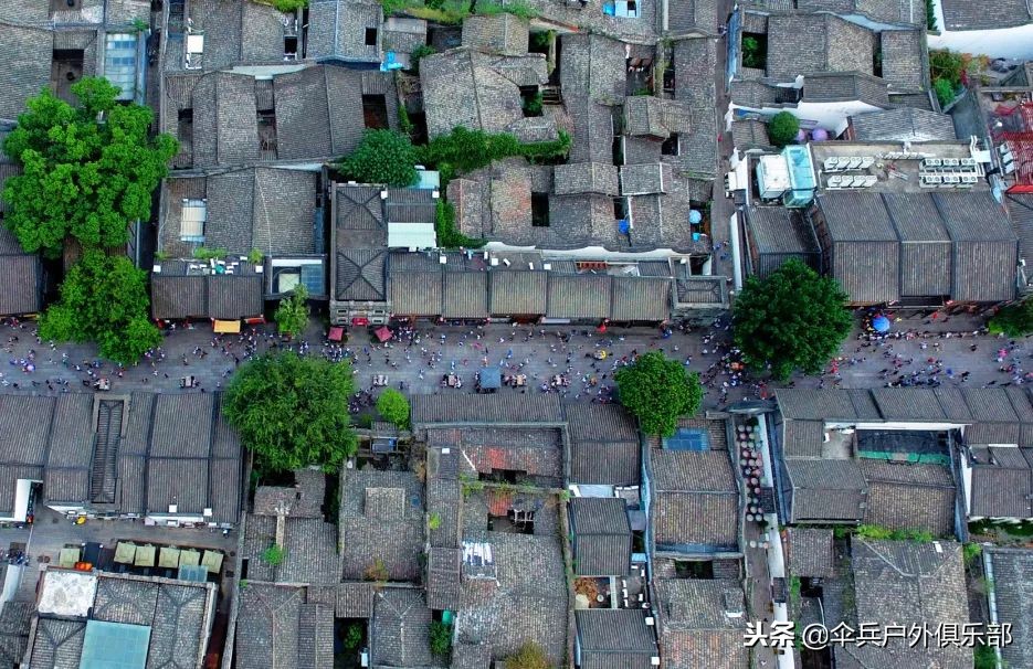 国内值得自驾的七条绝美路线,适合7天自驾的最美路线