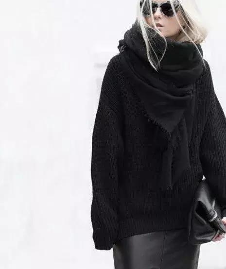 冬季爆款洋气羊绒围巾,这款新潮羊绒围巾温暖又漂亮