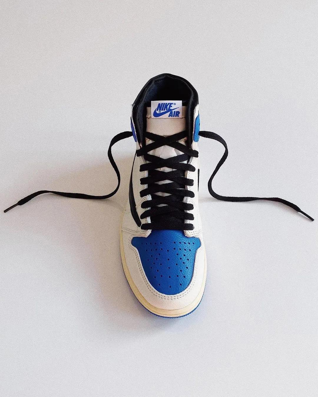 闪电倒钩鞋高帮,闪电倒钩的鞋一双多少钱