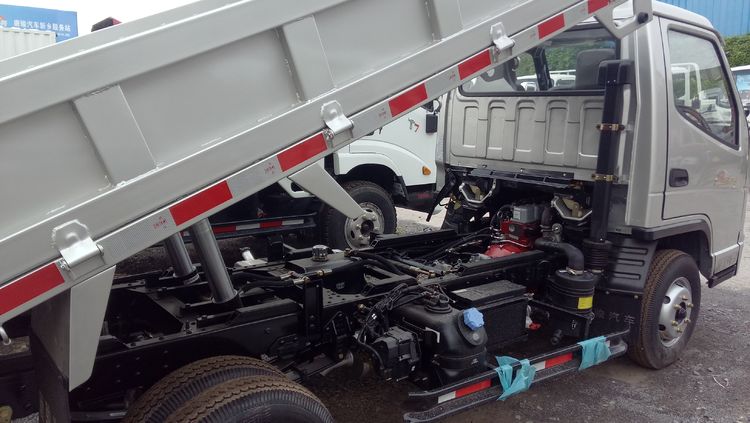 唐骏汽车小轿车,皮实耐用的百姓车