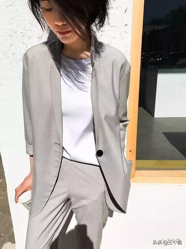 风衣、西装、花裙子……春天来了，这10件值得买！‖桃子购物车