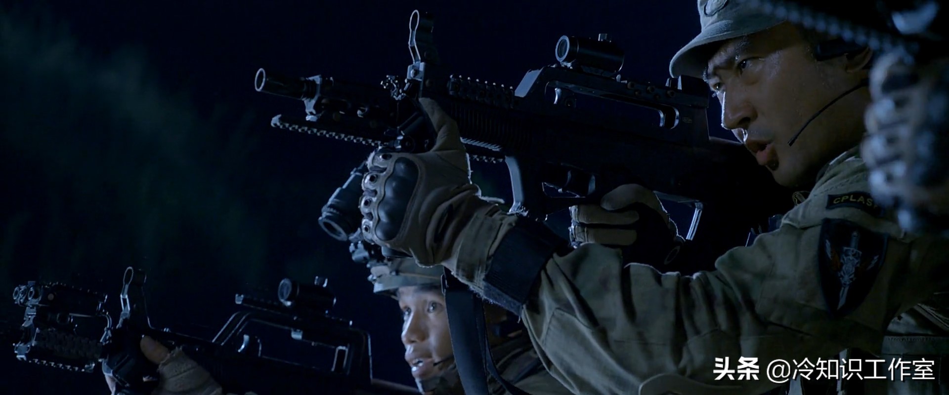 战狼二解说介绍枪械,战狼2枪械训练视频