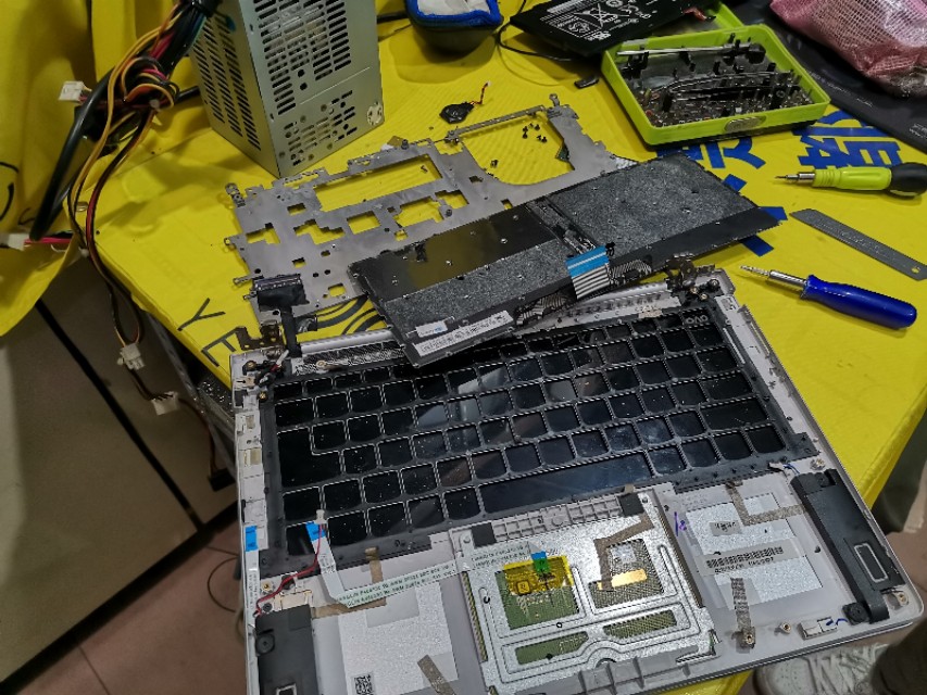 联想小新air13键盘更换教程,联想小新air13键盘单个按键拆卸