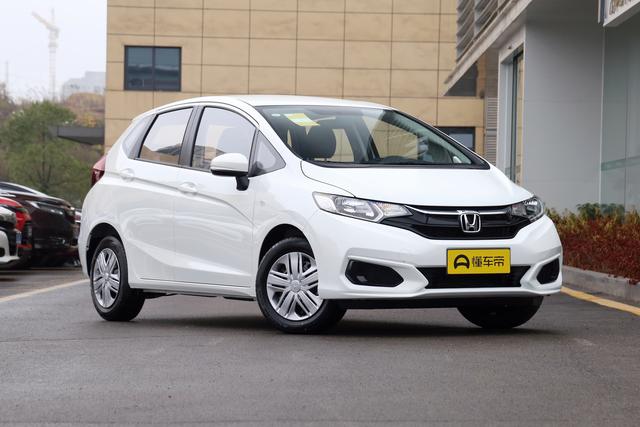 本田飞度不但够帅空间也不错,2012年本田飞度1.3自动挡真实油耗