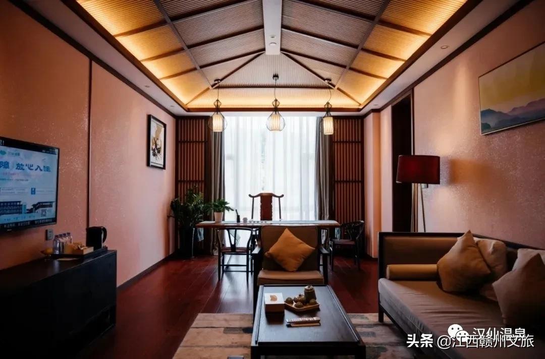 天凉了，告别秋燥，温泉养生约起来吧！