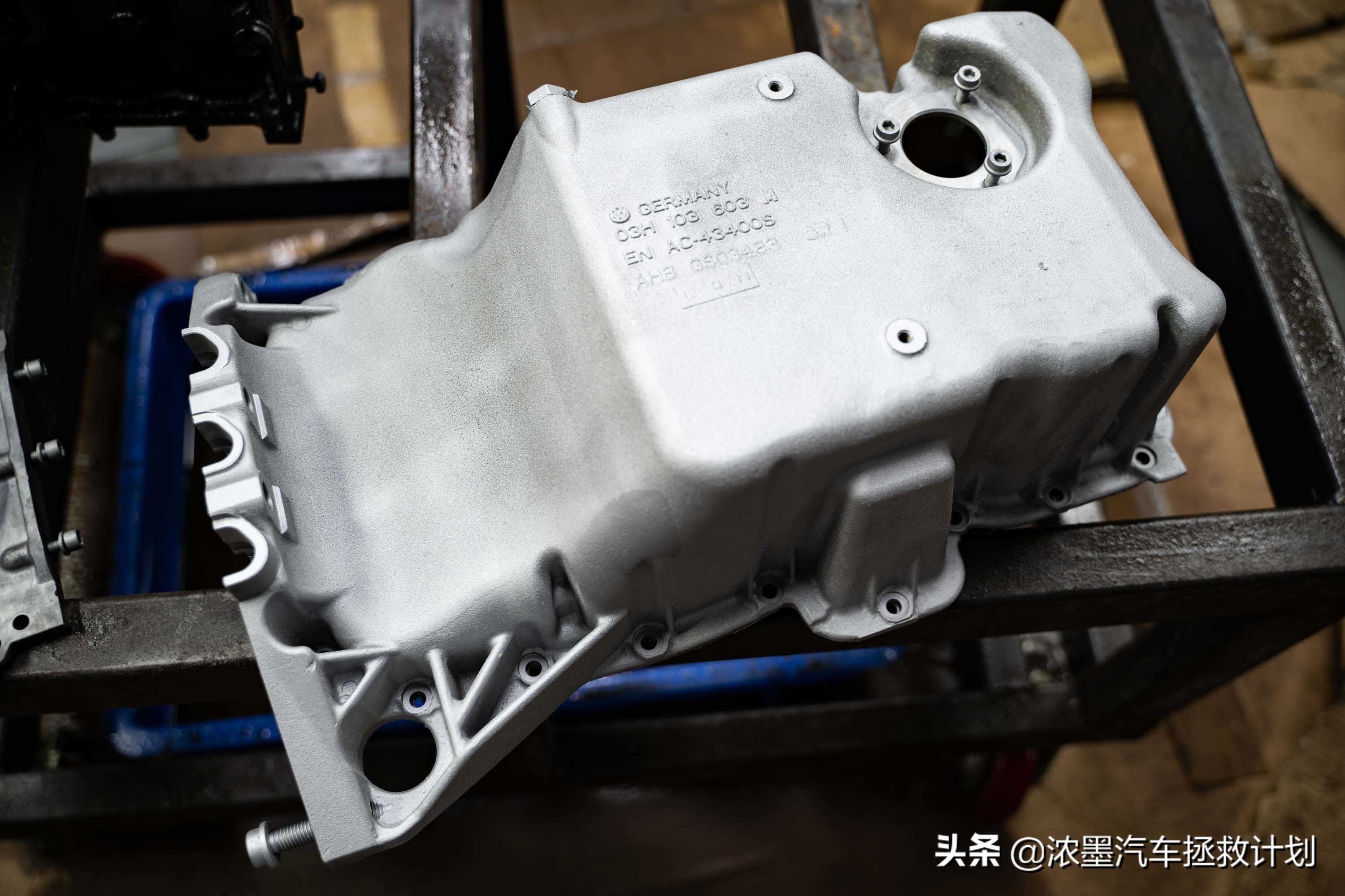 大众辉腾vr6,德系老款大众辉腾