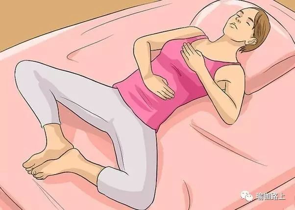 睡前瑜伽10分钟入门,经典睡前瑜伽让你躺着也能瘦